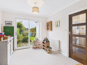 Dining Room- click for photo gallery